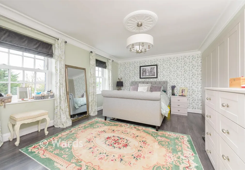 Bedroom 1 - London Road, West Kingsdown, Sevenoaks, Kent - Wards of Kent