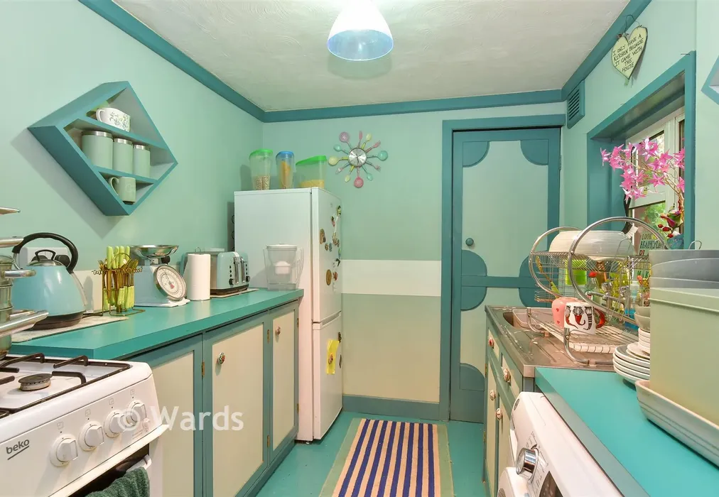Kitchen - St. John's Road, Faversham, Kent - Wards of Kent