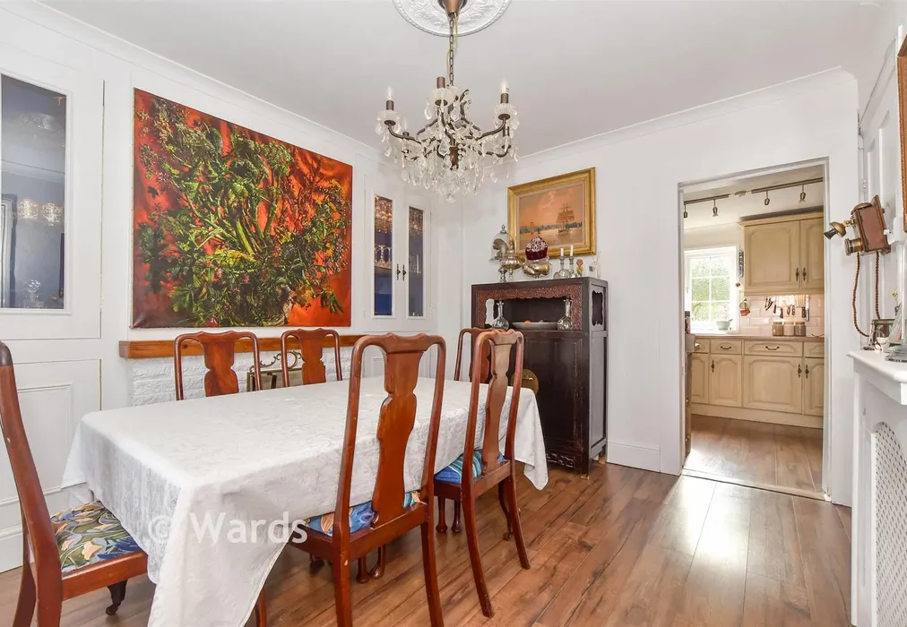 Dining Room - London Road, Faversham, Kent - Wards of Kent