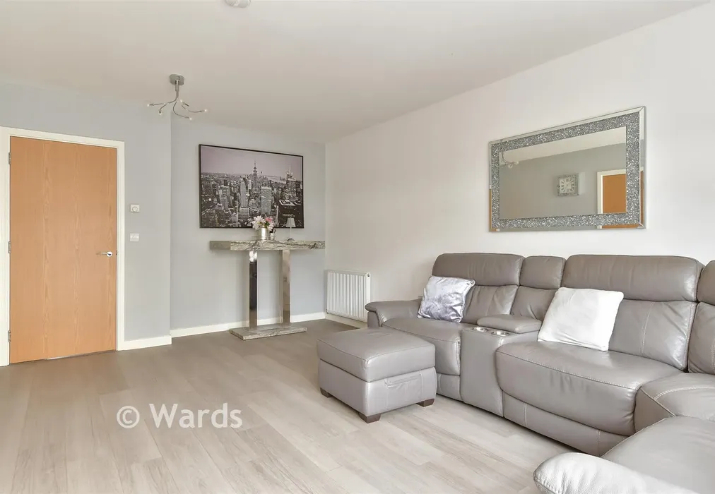 Lounge/Diner - Berry Drive, Holborough Lakes, Snodland, Kent - Wards of Kent