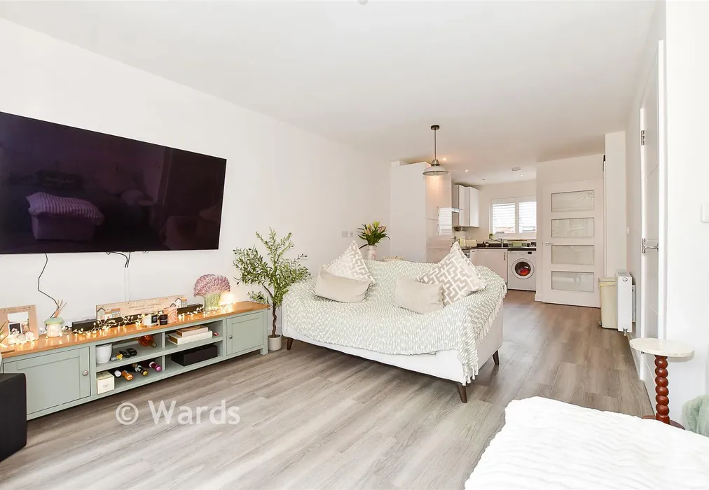 Lounge/ Kitchen/ Dining Area - Coppice Close, Tunbridge Wells, Kent - Wards of Kent