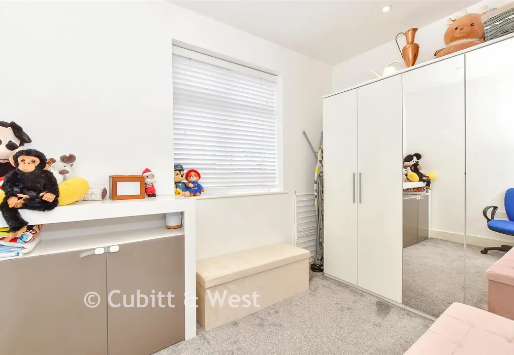 Bedroom 3 - Chichester Road, Bognor Regis, West Sussex - Wards of Kent