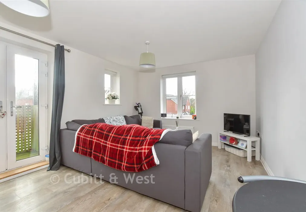 Lounge/Dining Area - Westvale Road, Horley, Surrey - Wards of Kent
