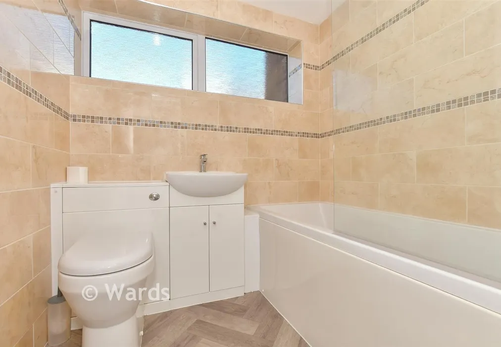 Bathroom - The Street, Sholden, Deal, Kent - Wards of Kent