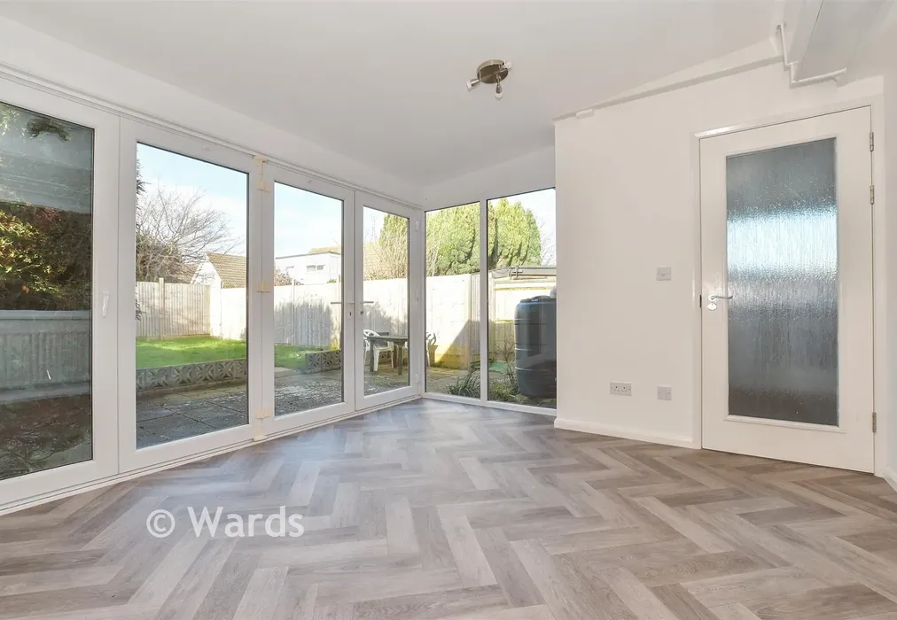 Sun Room - The Street, Sholden, Deal, Kent - Wards of Kent