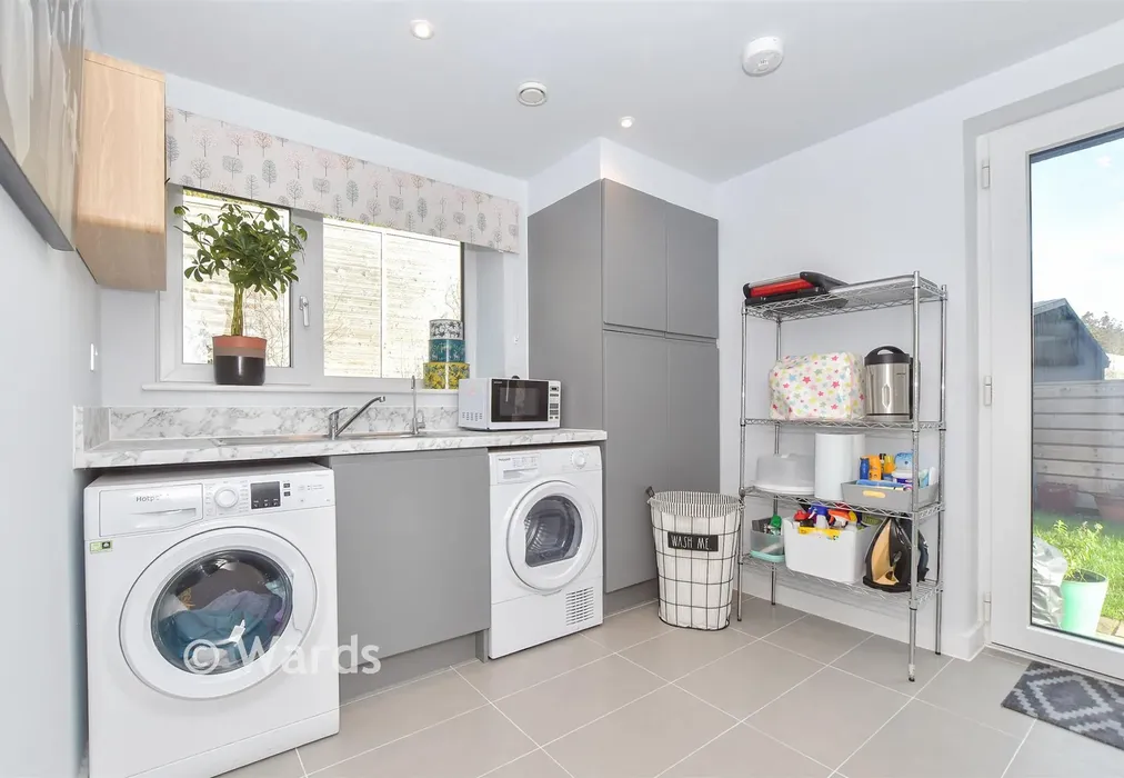 Utility Room - Hernhill, Faversham, Kent - Wards of Kent