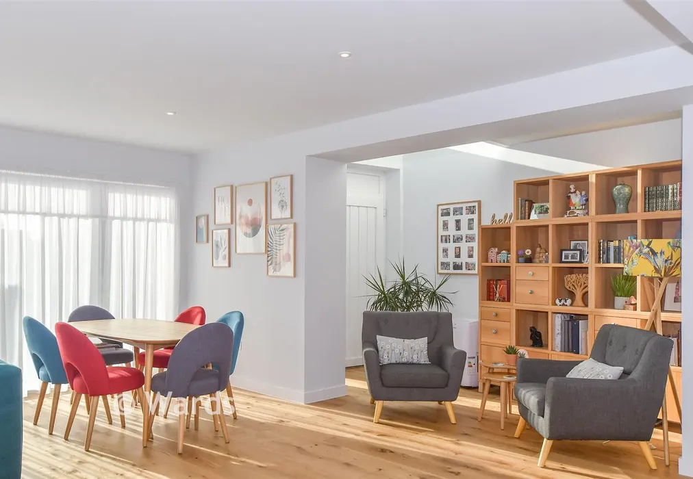 Lounge/Diner/Kitchen - Hernhill, Faversham, Kent - Wards of Kent