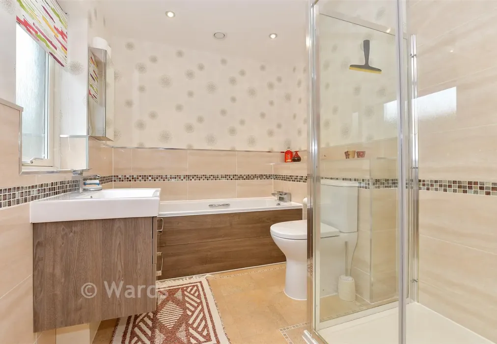 En-Suite Bathroom - College Way, Wingham, Canterbury, Kent - Wards of Kent