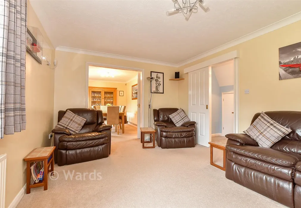 Lounge - Chaffinch Way, Paddock Wood, Tonbridge, Kent - Wards of Kent