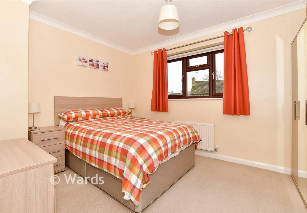Bedroom 2 - Chaffinch Way, Paddock Wood, Tonbridge, Kent - Wards of Kent