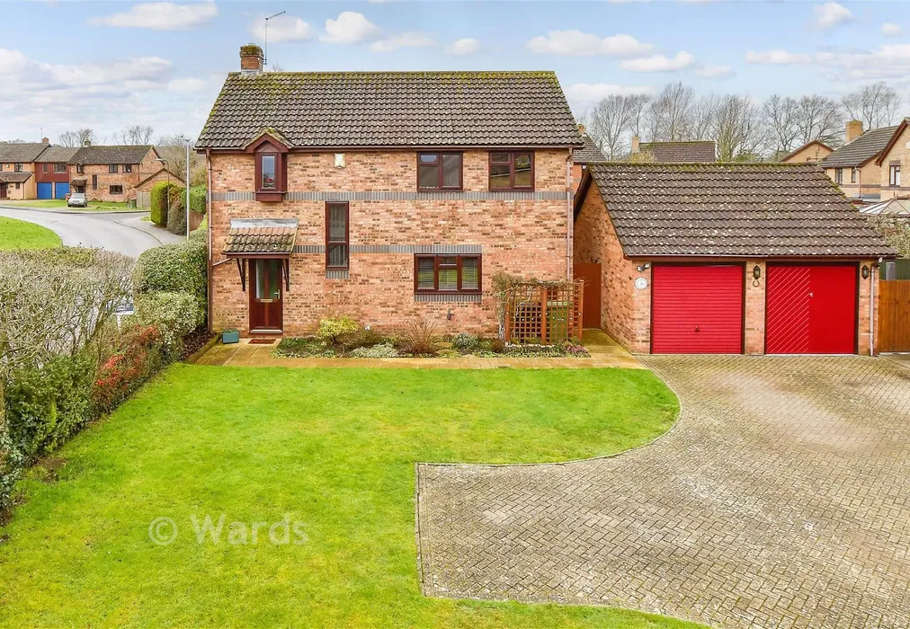 External (Web) - Chaffinch Way, Paddock Wood, Tonbridge, Kent - Wards of Kent