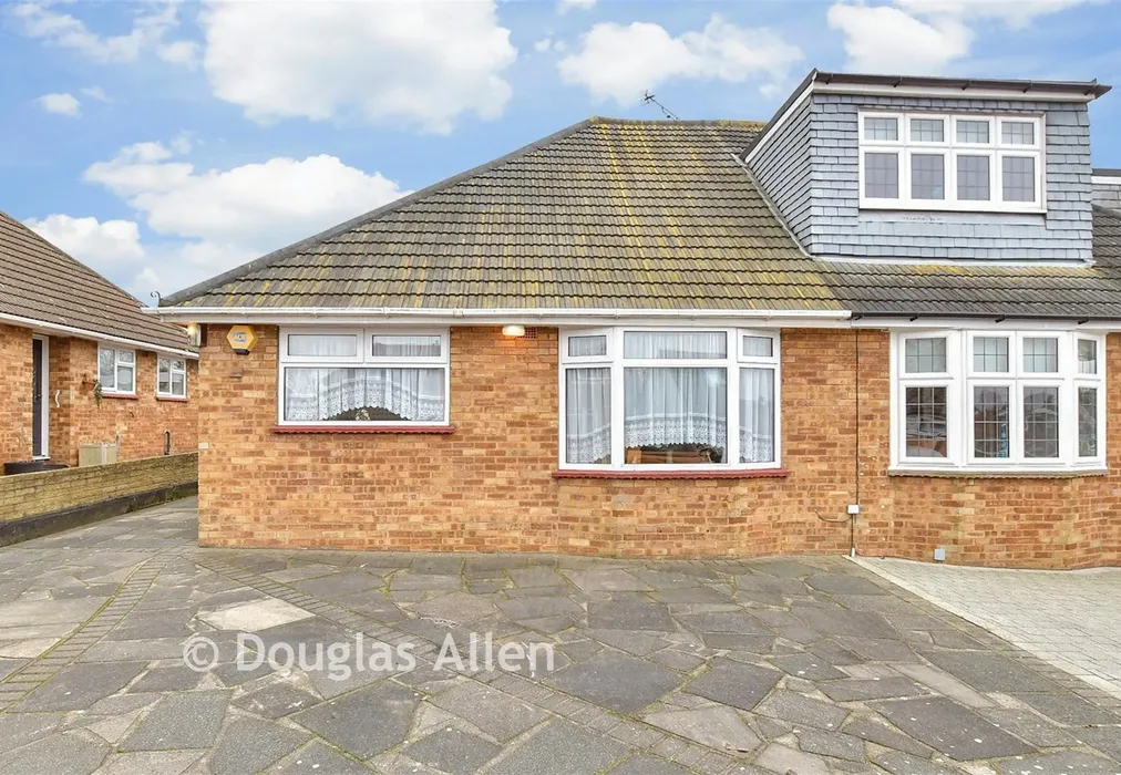 External (Web) - Alderwood Drive, Abridge, Essex - Wards of Kent