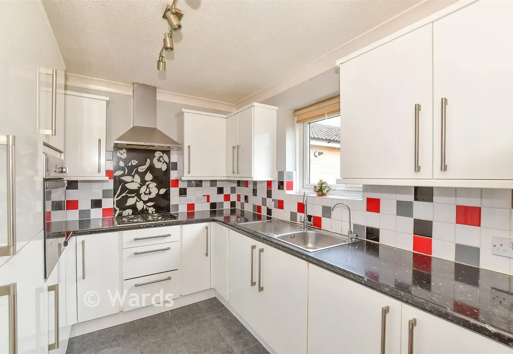 Kitchen - Bishops Way, Canterbury, Kent - Wards of Kent