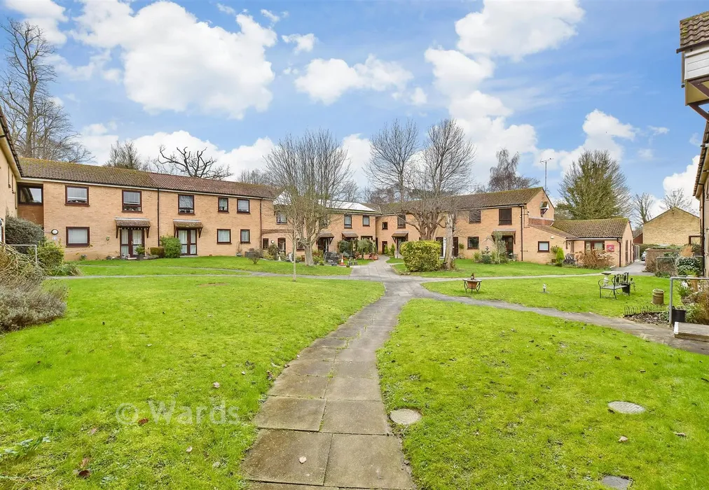 Communal Gardens - Bishops Way, Canterbury, Kent - Wards of Kent