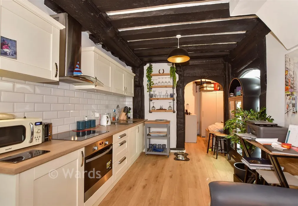 Kitchen/Lounge - North Street, Headcorn, Ashford, Kent - Wards of Kent
