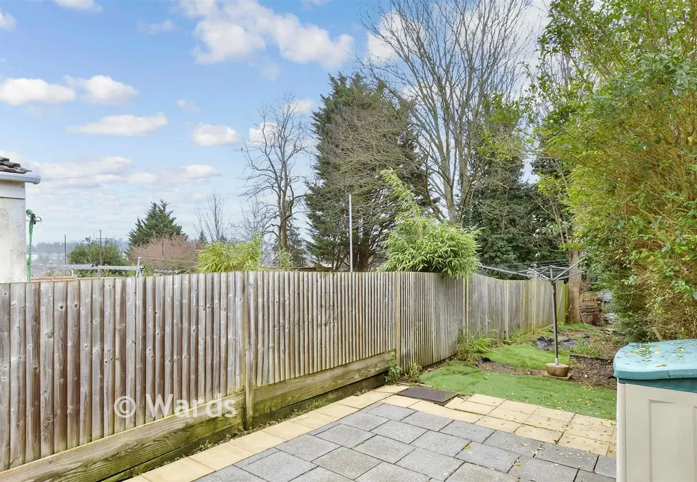 Rear Garden - Magpie Hall Road, Chatham, Kent - Wards of Kent
