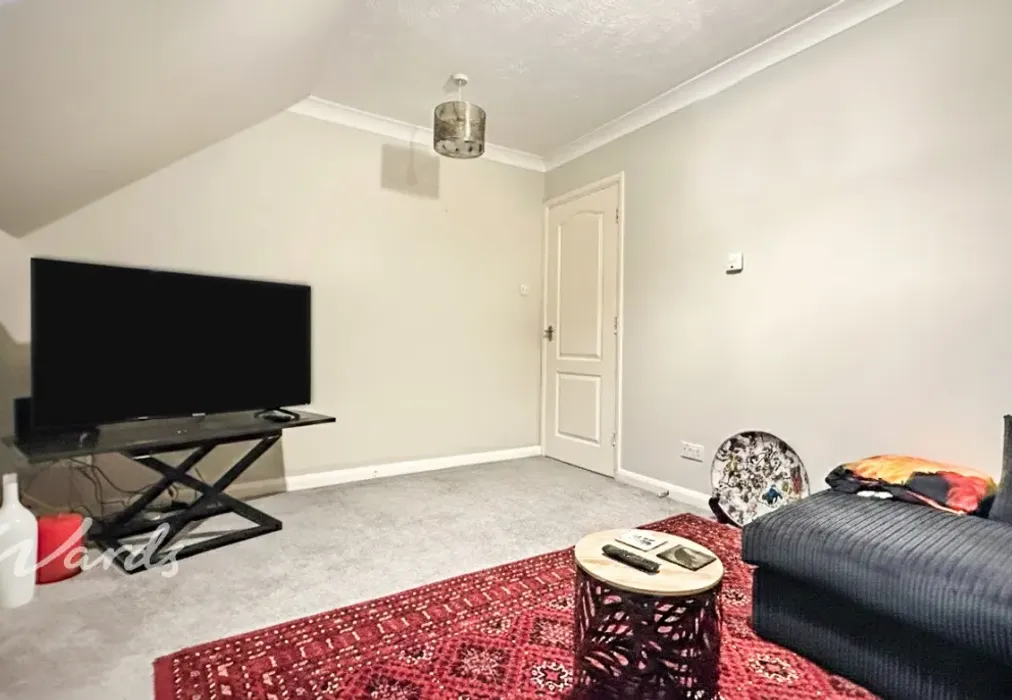 Living Room - Hastings Road Maidstone ME15 - Wards of Kent