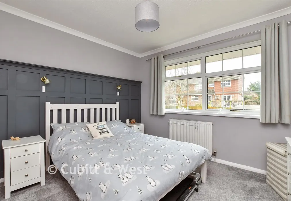 Bathroom - Christie Avenue, Ringmer, Lewes, East Sussex - Wards of Kent