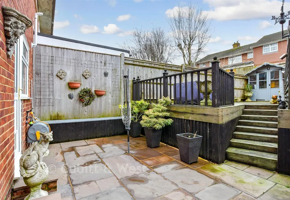 Bedroom 3 - Christie Avenue, Ringmer, Lewes, East Sussex - Wards of Kent