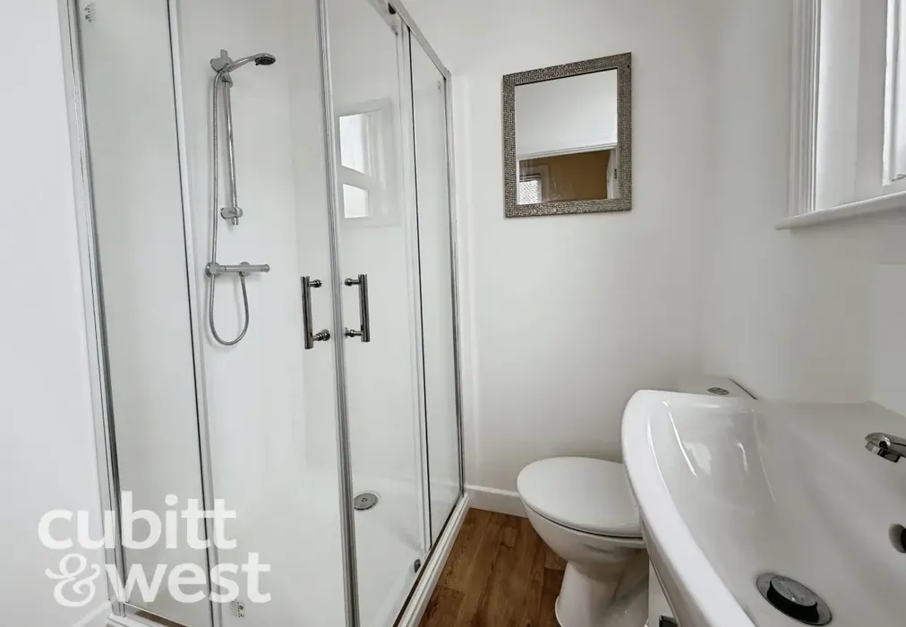  - AVAILABLE WITH NO DEPOSIT London Road Portsmouth PO2 - Wards of Kent