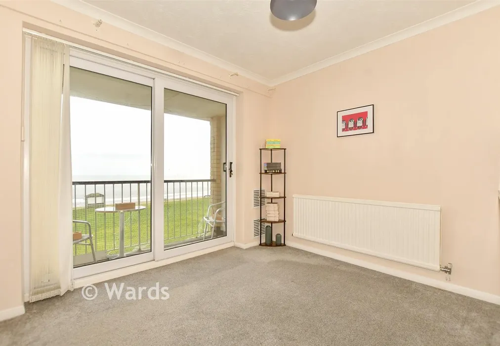 Kitchen/ Diner - Grand Parade, Littlestone, New Romney, Kent - Wards of Kent