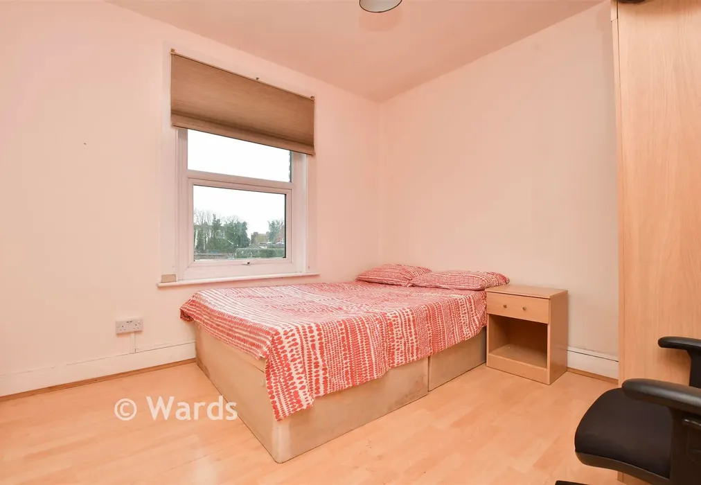Bedroom 3 - Grosvenor Road, Broadstairs, Kent - Wards of Kent