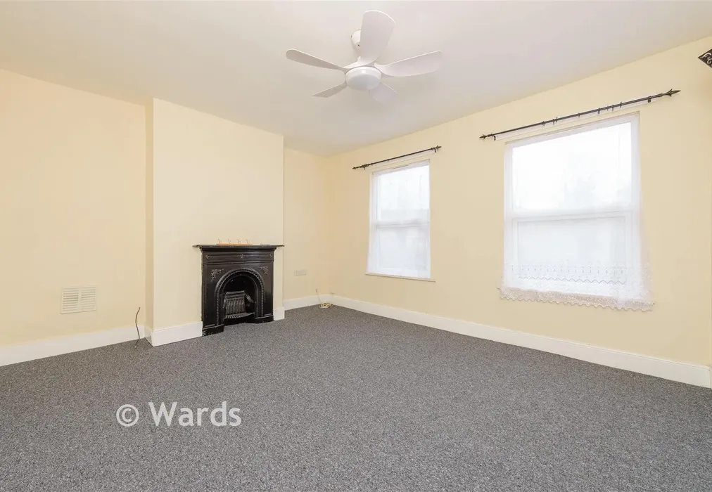 Bedroom 1 - Windmill Road, Gillingham, Kent - Wards of Kent