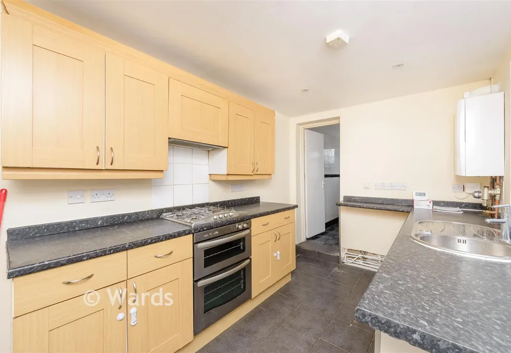 Kitchen - Windmill Road, Gillingham, Kent - Wards of Kent