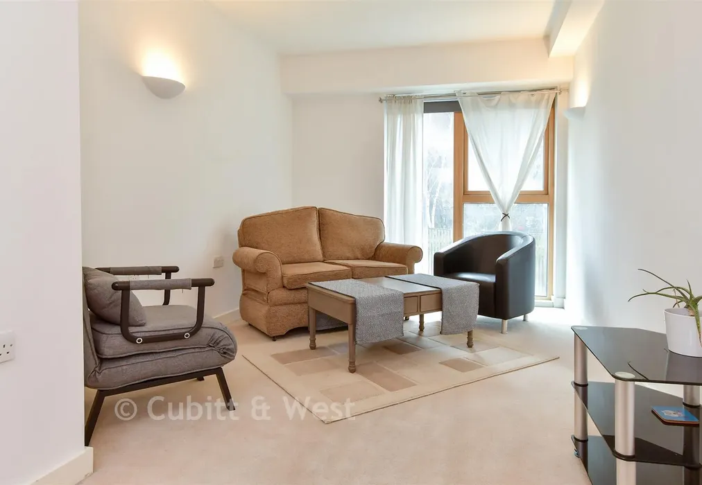 Lounge/ Kitchen/ Diner - New England Street, Brighton, East Sussex - Wards of Kent