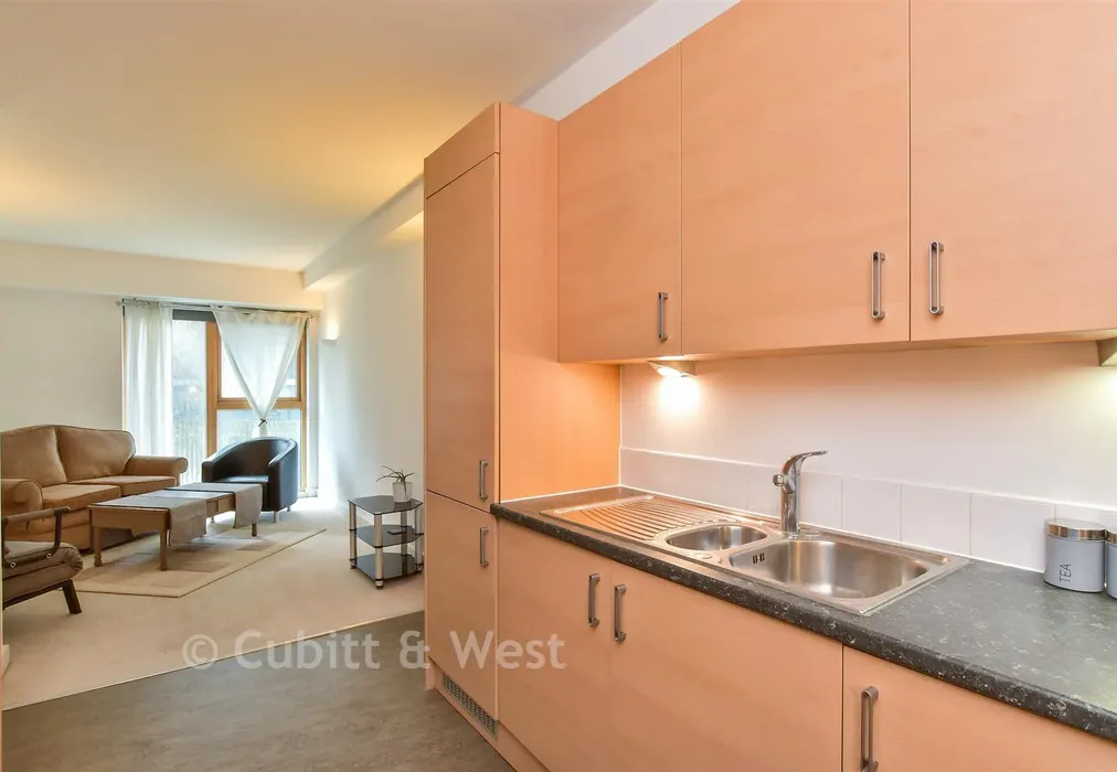 Lounge/ Kitchen/ Diner - New England Street, Brighton, East Sussex - Wards of Kent