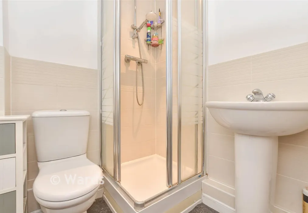En-Suite Shower Room - Primrose Way, Minster On Sea, Sheerness, Kent - Wards of Kent