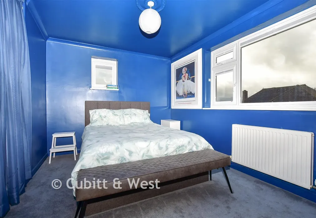 Bedroom 2 - Courtlands Crescent, Banstead, Surrey - Wards of Kent