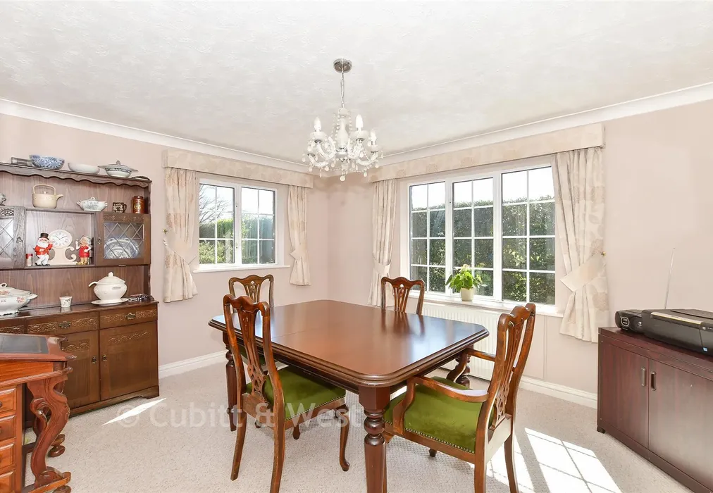 Dining Room - Saint Hill Road, East Grinstead, West Sussex - Wards of Kent