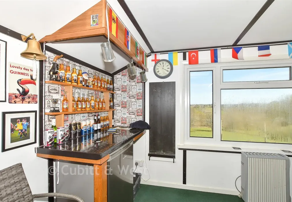 Games Room - Saint Hill Road, East Grinstead, West Sussex - Wards of Kent