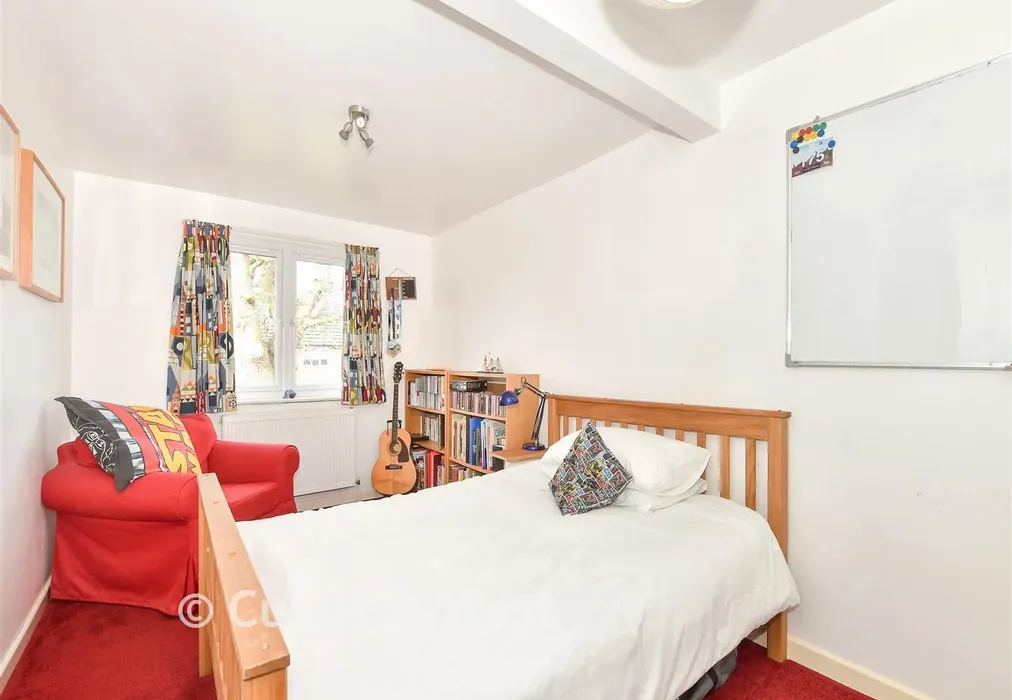 Bedroom 2. - Sayers Common, Hassocks, West Sussex - Wards of Kent