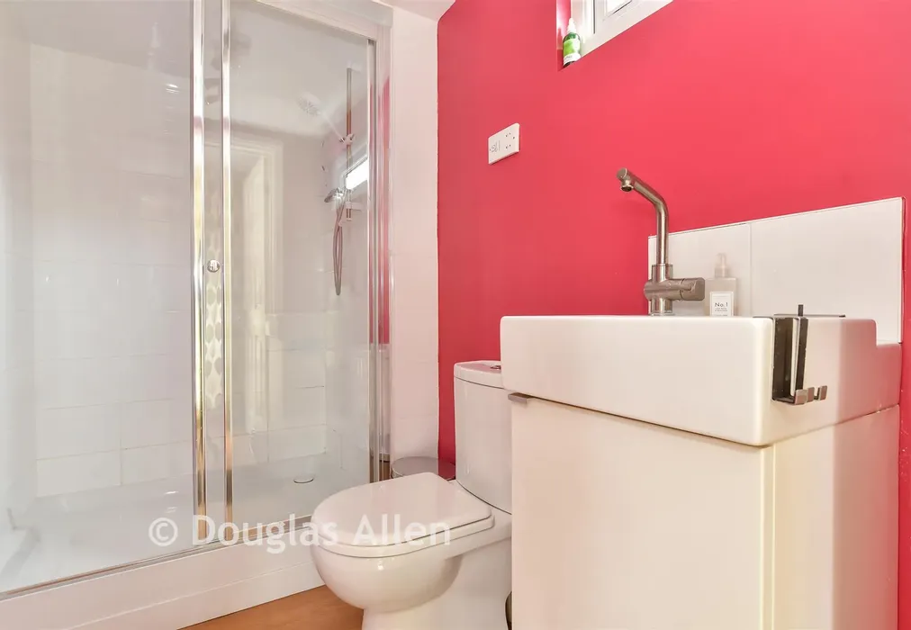 Room 2 - Empress Avenue, Woodford Green, Essex - Wards of Kent