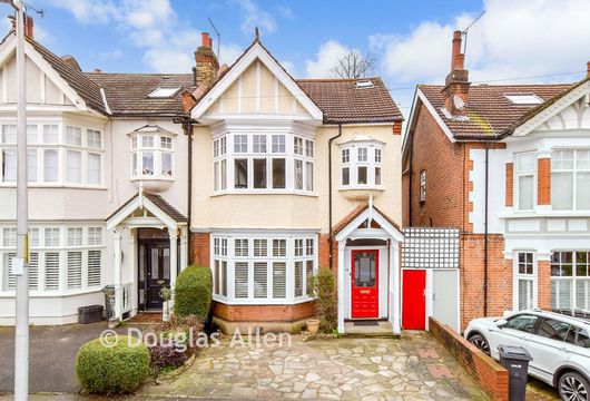 Empress Avenue, Woodford Green, Essex - Wards of Kent