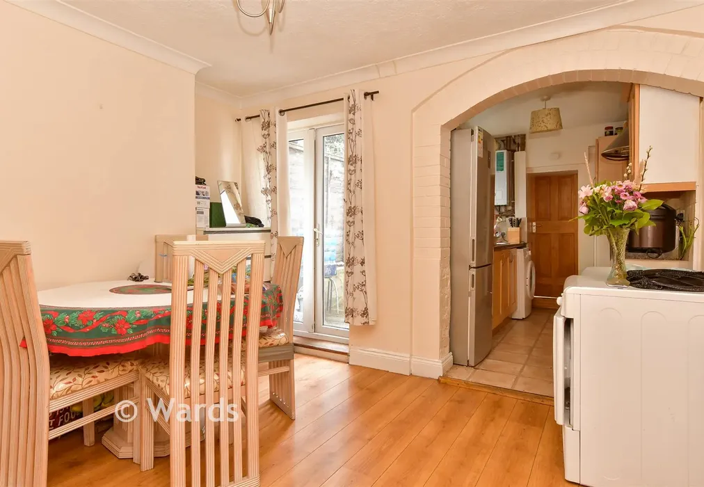 Dining Room - Providence Street, Greenhithe, Kent - Wards of Kent