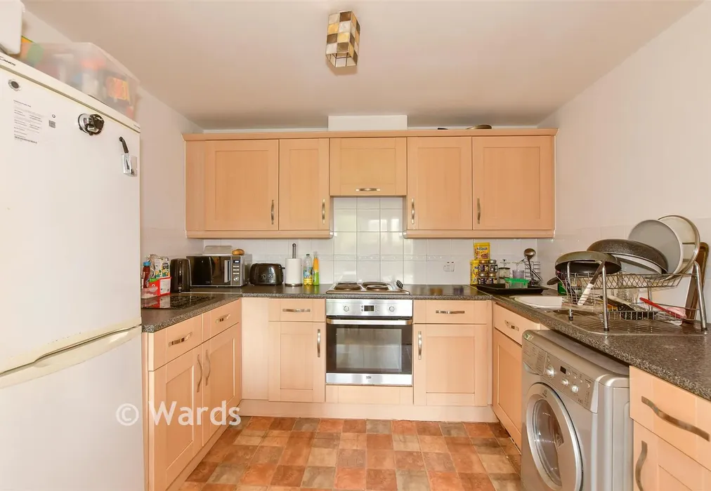Kitchen - Bingley Court, Canterbury, Kent - Wards of Kent