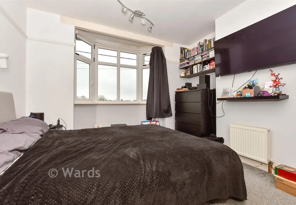 Bedroom 2 - Park Avenue, Birchington, Kent - Wards of Kent