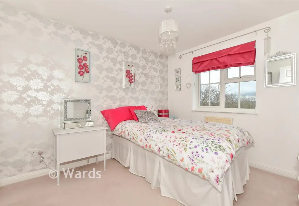 Bedroom 4 - Manor Farm Close, Lympne, Kent - Wards of Kent