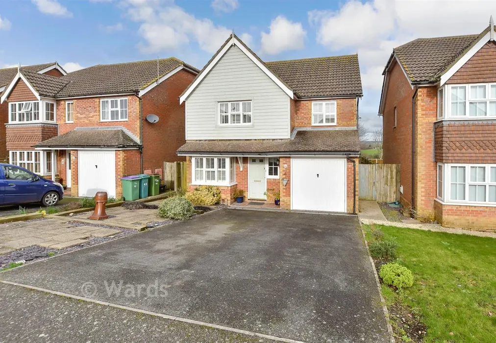 External (Web) - Manor Farm Close, Lympne, Kent - Wards of Kent