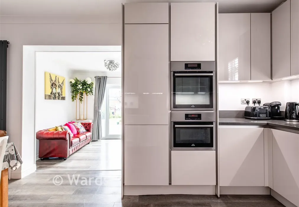Kitchen/Diner - Pump Lane, Rainham, Gillingham, Kent - Wards of Kent