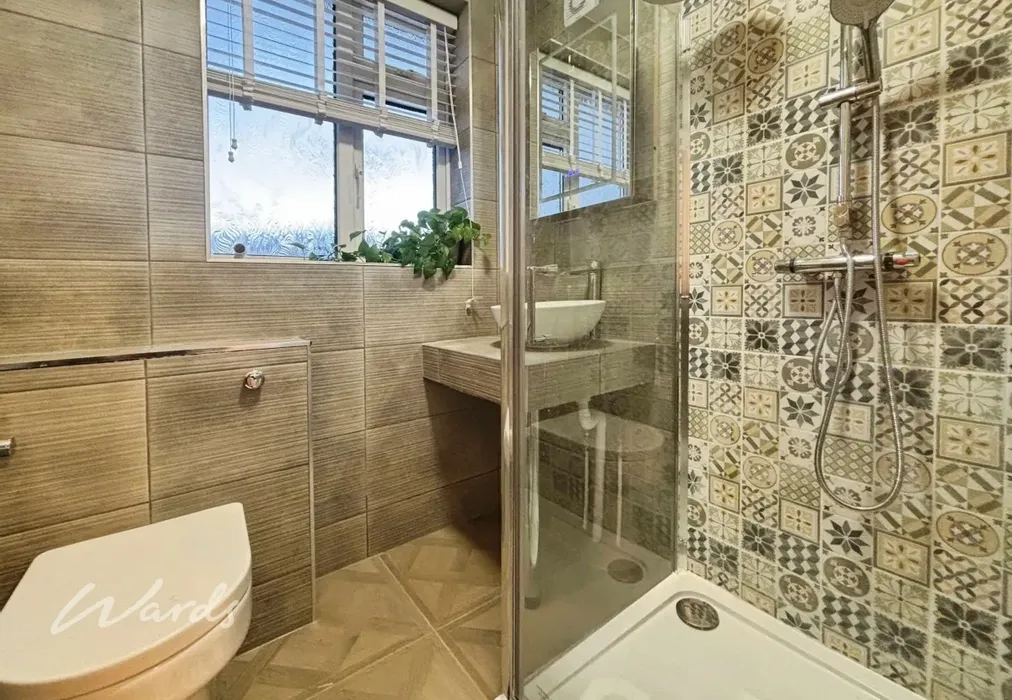 Shower Room - Mayfair Road Dartford DA1 - Wards of Kent