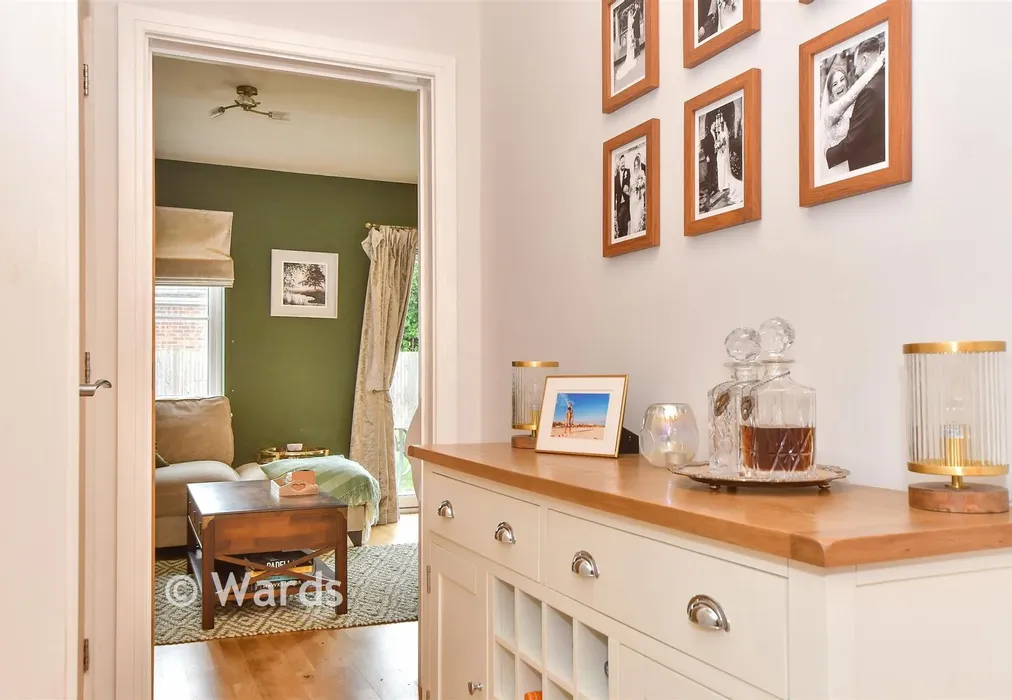 Internal Lifestyle Photograph - Old School Place, Headcorn, Kent - Wards of Kent
