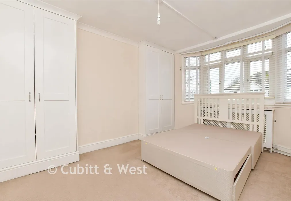 Bedroom 1 - Hindhead Way, Wallington, Surrey - Wards of Kent