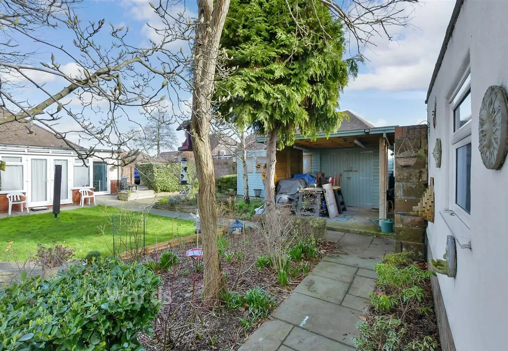 Workshop/Outbuildings - Northdown Road, Margate, Kent - Wards of Kent