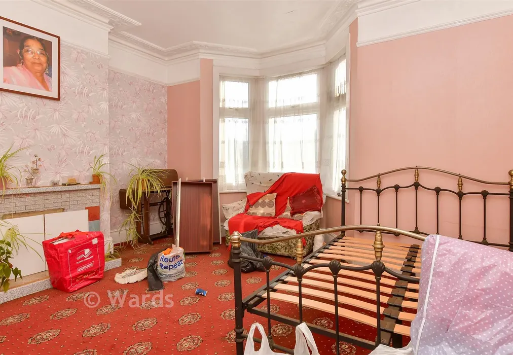 Bedroom 5 - Luton Road, Chatham, Kent - Wards of Kent