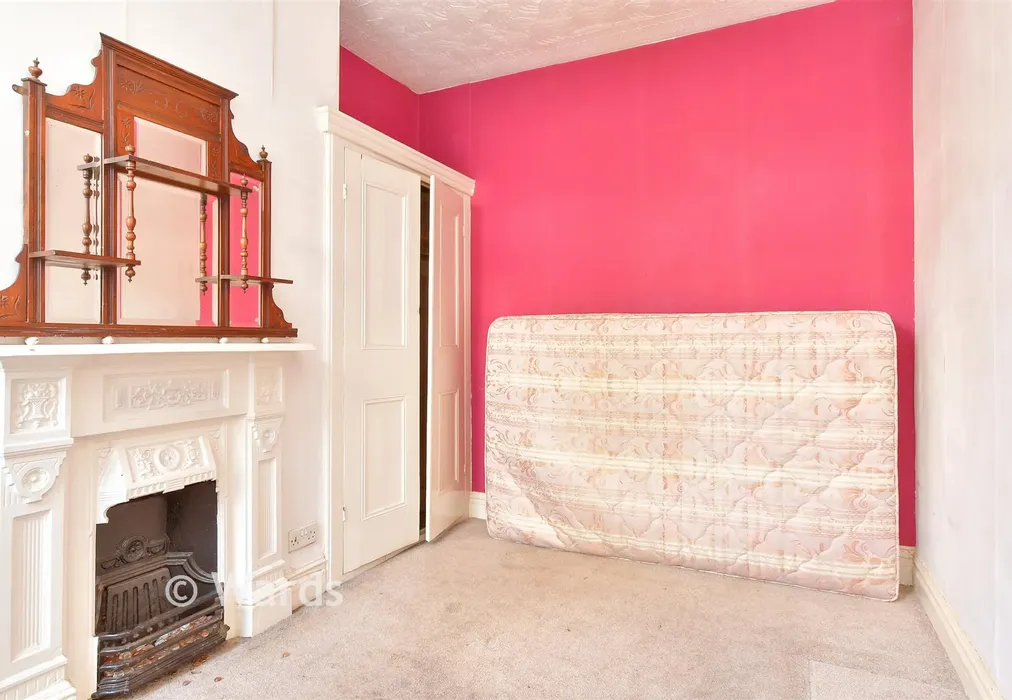 Bedroom 3 - Luton Road, Chatham, Kent - Wards of Kent