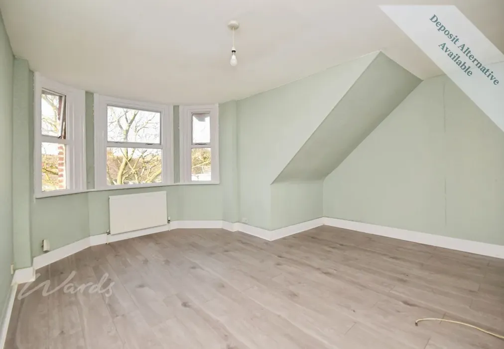 Bedroom 1 - Canterbury Road Kent CT19 - Wards of Kent